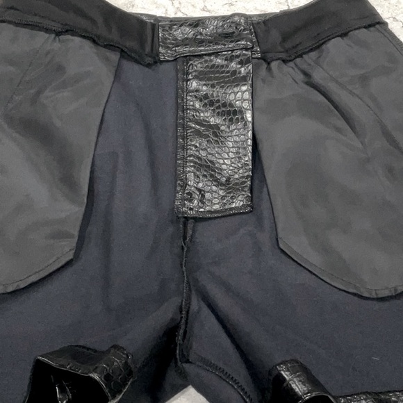 Express croc print leather - Picture 8 of 13